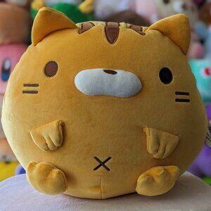 Round 1 Sasurai No Tabineco Gold Cat Plushie